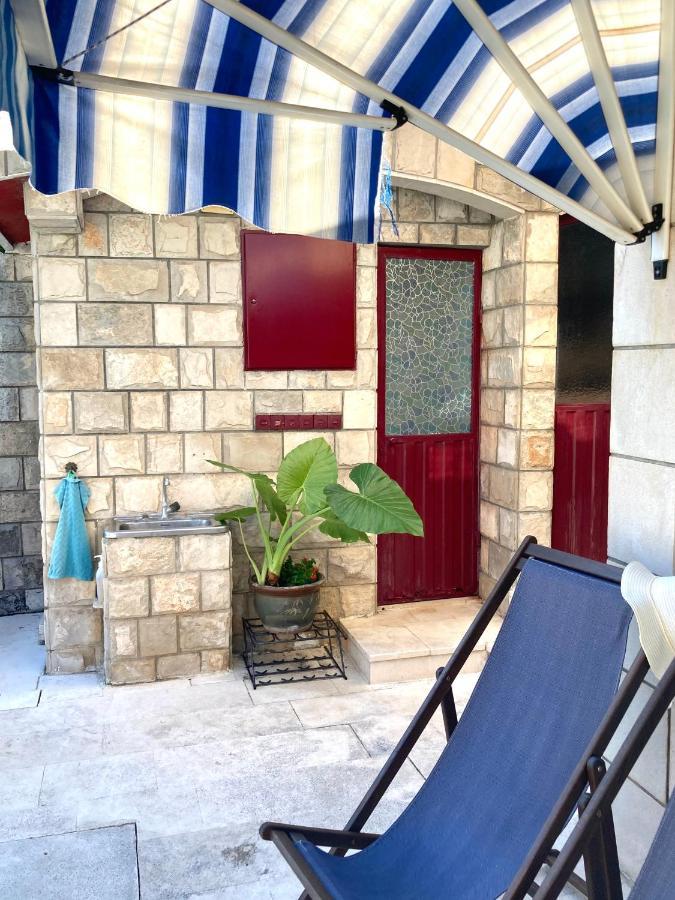 Guest House Vila Eli Herceg Novi Buitenkant foto