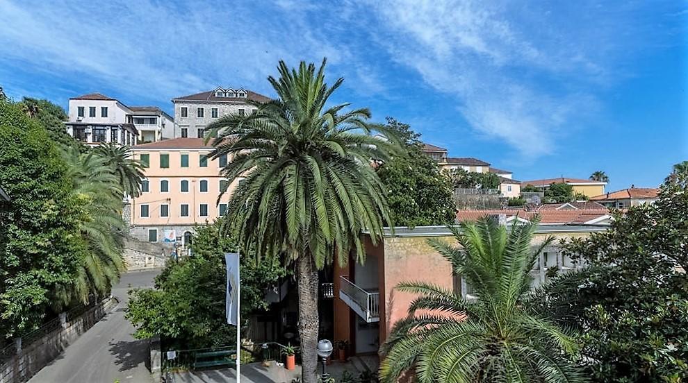 Guest House Vila Eli Herceg Novi Buitenkant foto